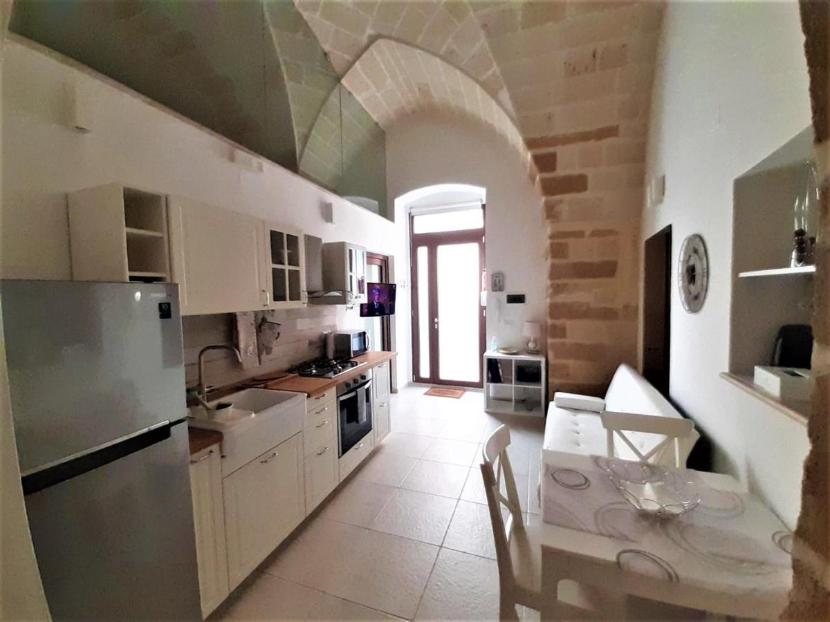 Casa Mima: Locazione Turistica Nel Centro Storico Apartment Бриндизи Екстериор снимка